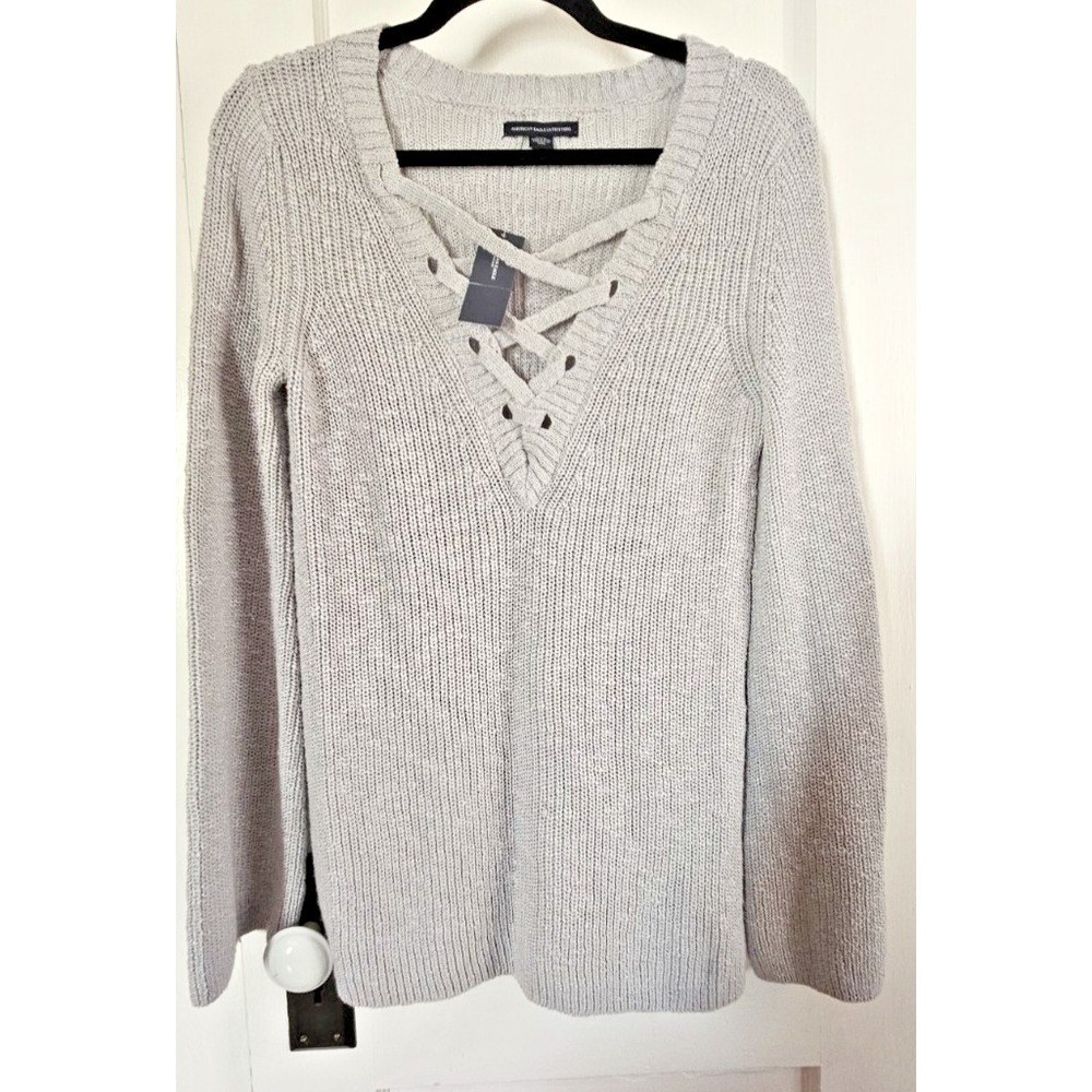 NWT American Eagle woman laced up V neck bell sleeves knit sweater gray Sz M